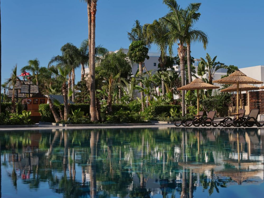 Atlantica Oasis Hotel 4*