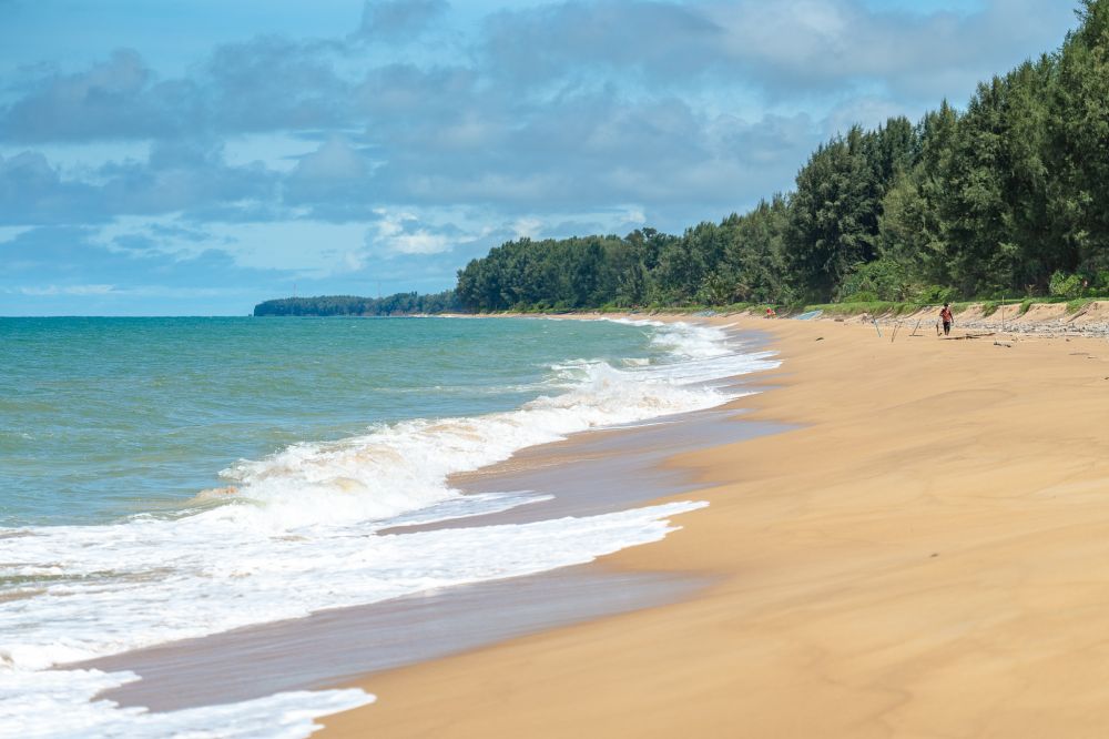 Splash Beach Resort Maikhao Phuket 5*
