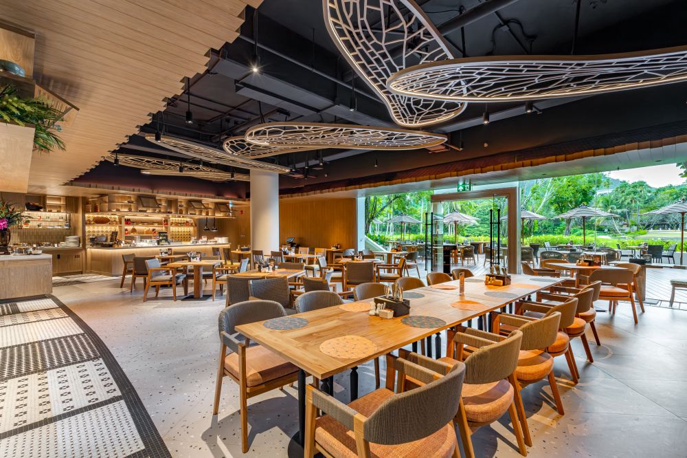 Pullman Phuket Karon Beach Resort (ex. Pullman Phuket Arcadia Karon Beach Resort) 5*