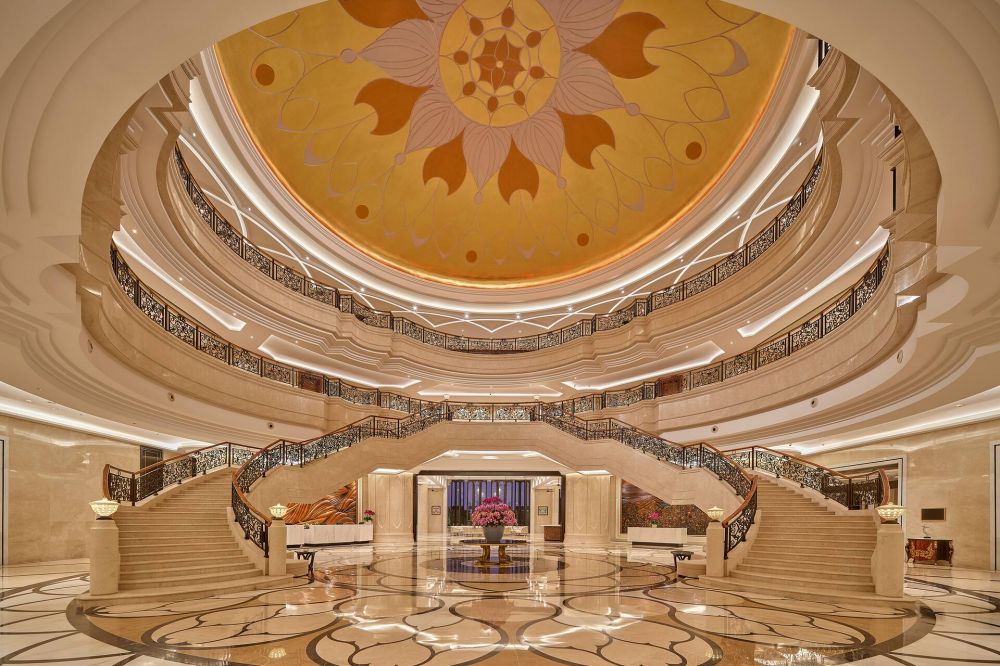 DoubleTree by Hilton Sanya Bay 3*
