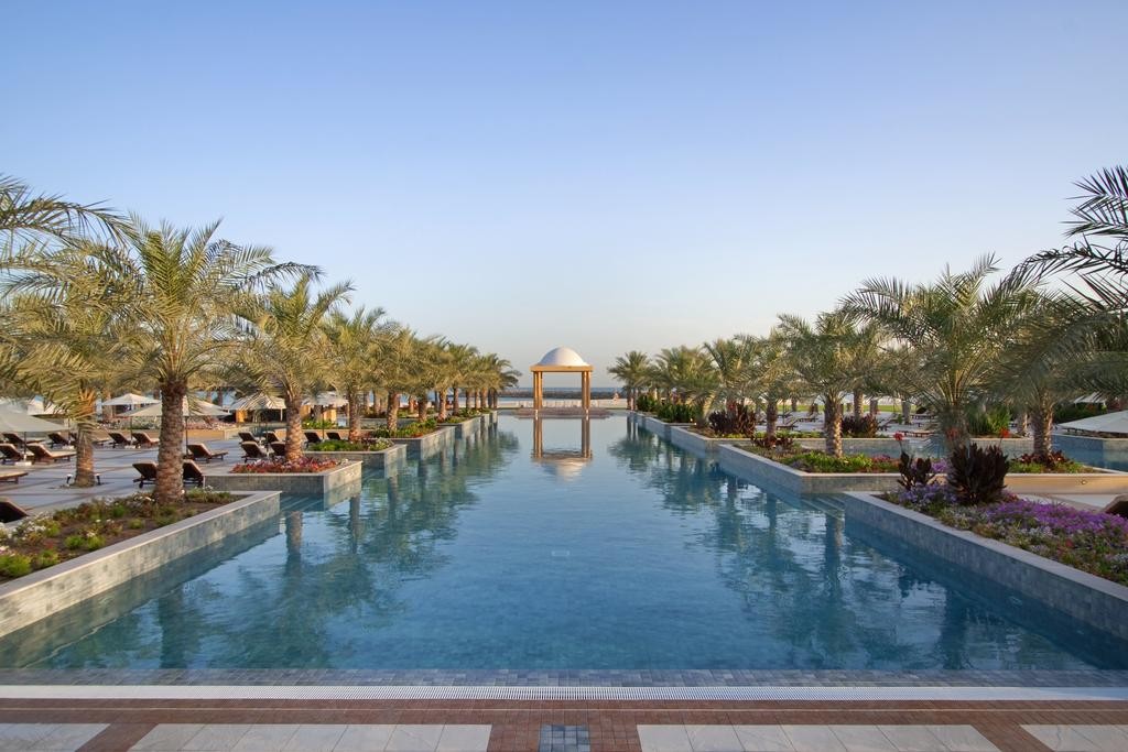 Hilton Ras Al Khaimah Beach Resort & SPA 5*