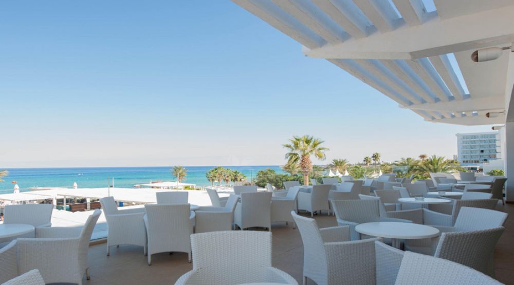 Vrissiana Beach Hotel 4*