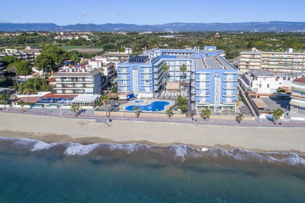Augustus Hotel 4*