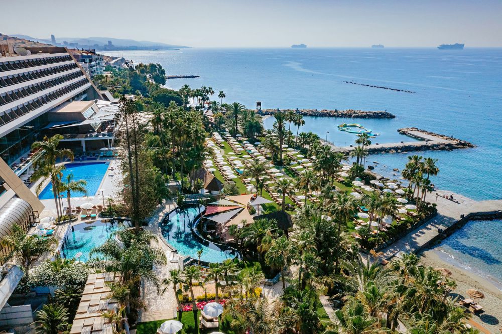 Amathus Beach Hotel 5*
