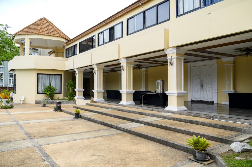Coco Beach Hotel Jomtien 4*