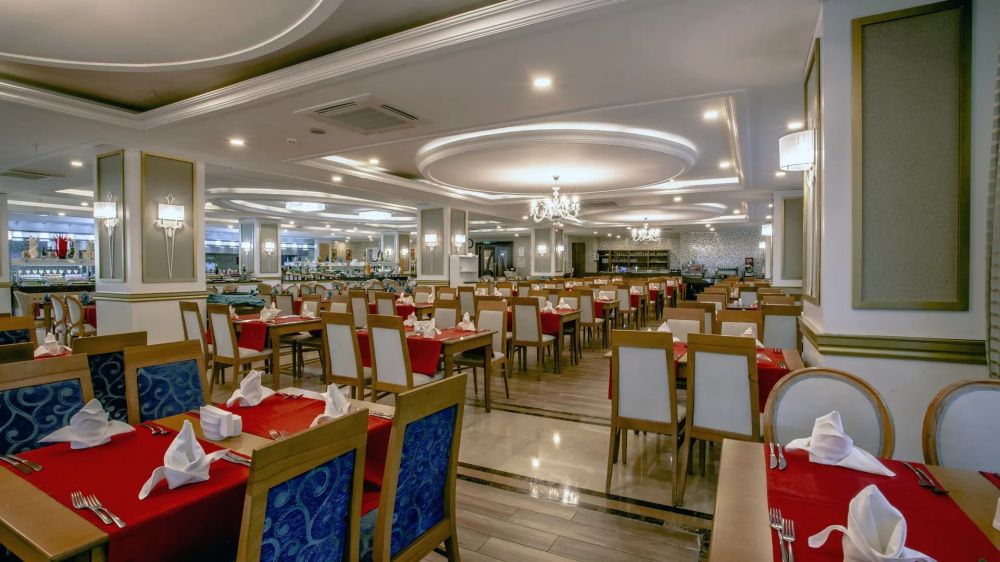 Dream World Resort & Spa 5*