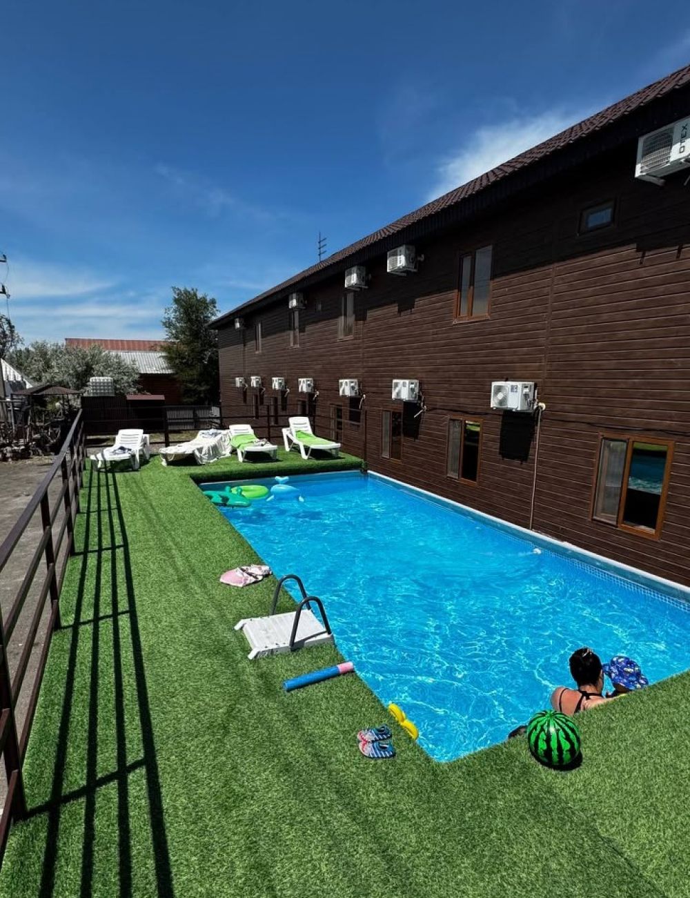 Compass Resort 