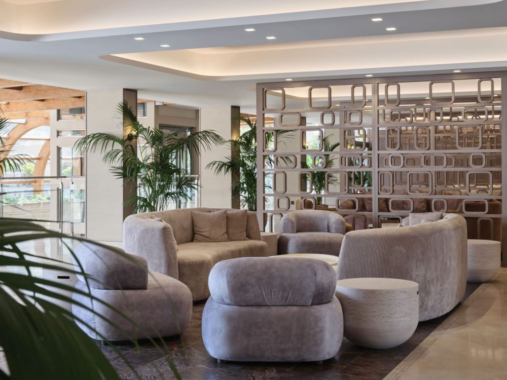 Atlantica Oasis Hotel 4*