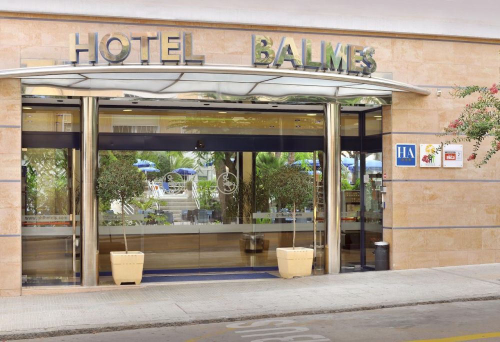 GHT Balmes Apartments & Splash (Calella) 3*