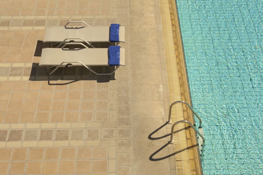 Ajax Hotel 4*