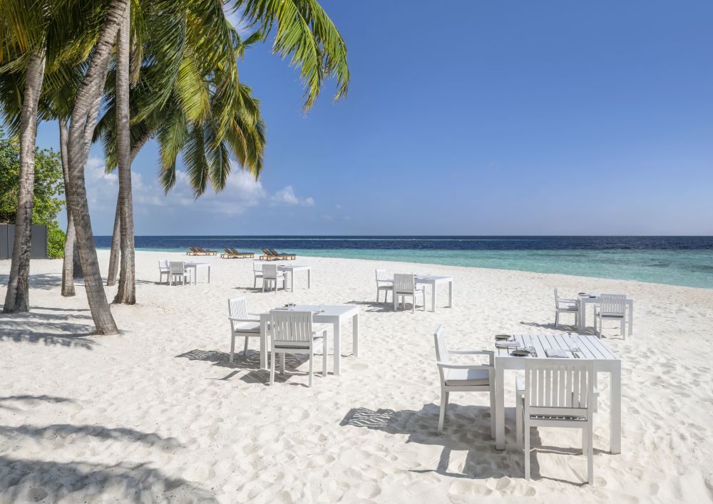 The Halcyon Private Isles Maldives, Autograph Collection (ex. Raffles Maldives Meradhoo) 5*