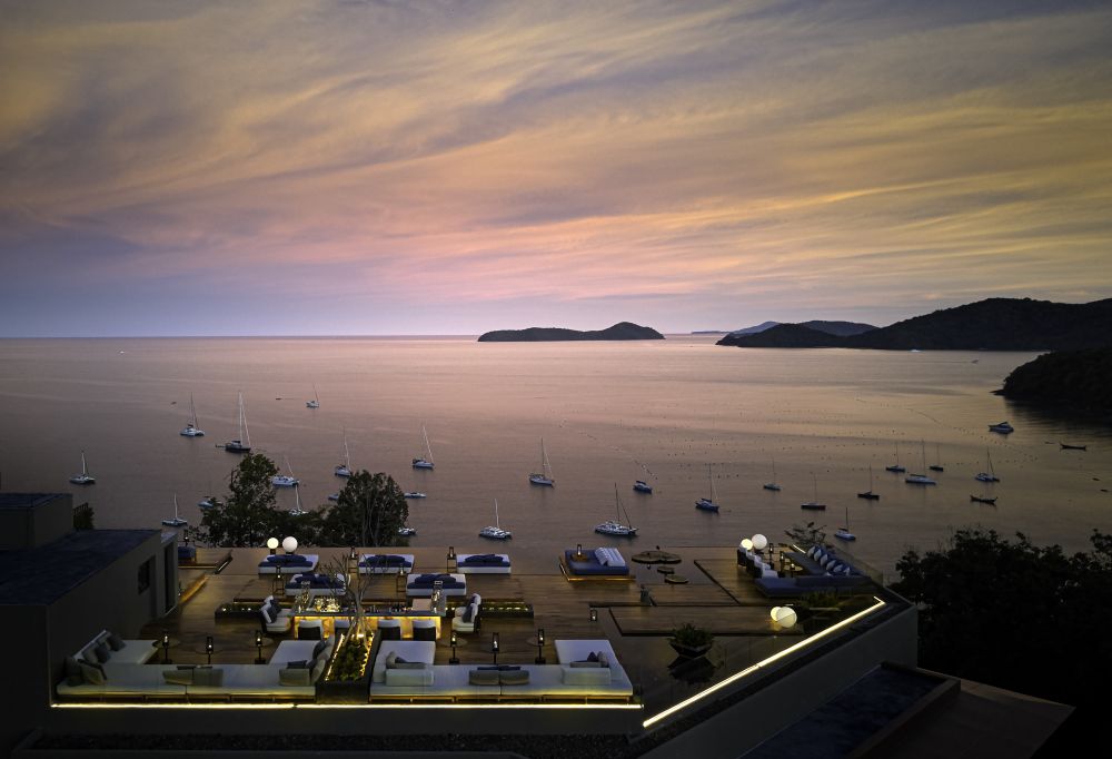 V Villas Phuket 5*