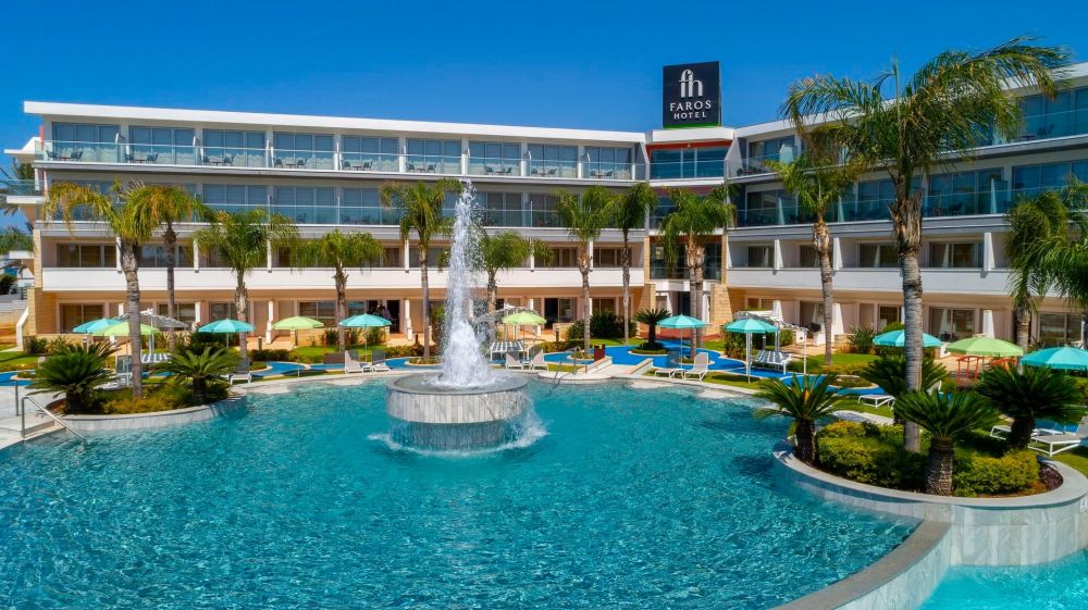 Faros Hotel 4*