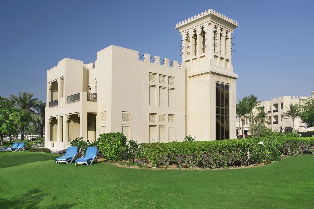 Hilton Al Hamra Beach & Golf Resort 5*