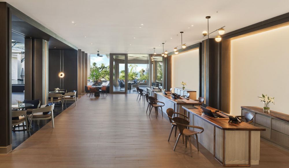 Le Meridien Khao Lak Beach 5*