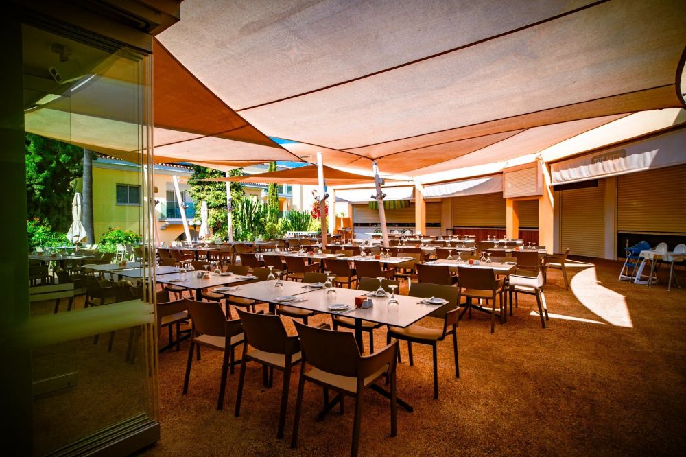 Malama Beach Holiday Village 4*