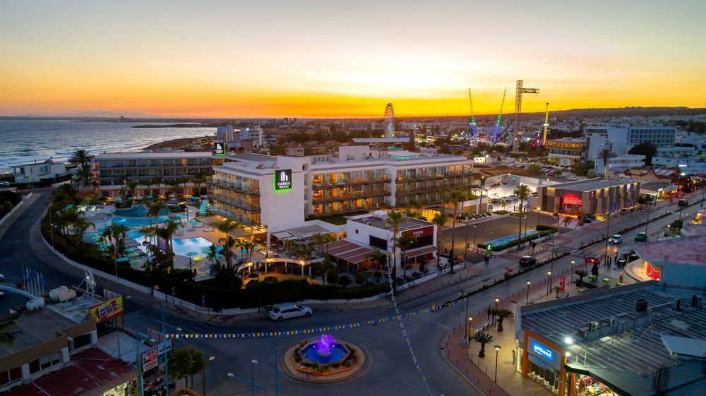 Faros Hotel 4*