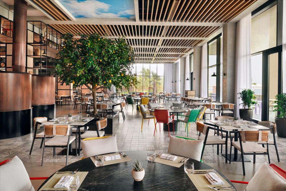 Movenpick Resort Al Marjan Island 5*