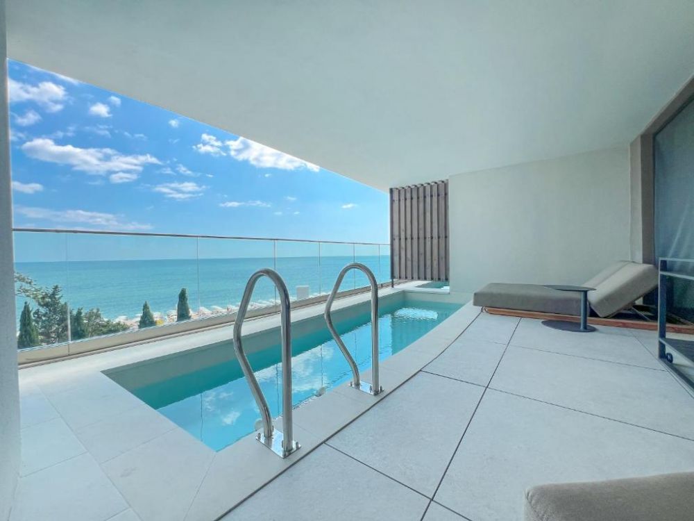 Grifid Hotel Noa 5*