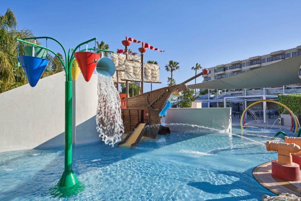 Atlantica Oasis Hotel 4*