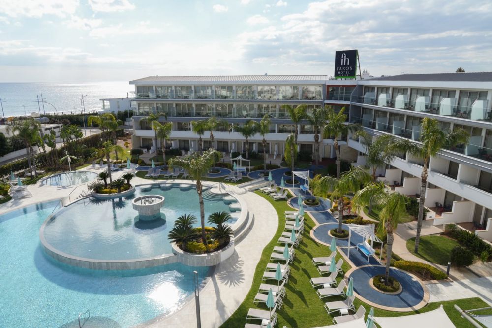 Faros Hotel 4*