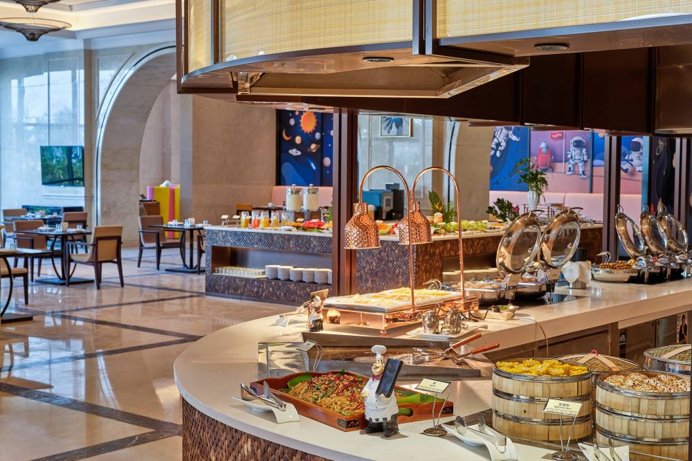 DoubleTree by Hilton Sanya Bay 3*