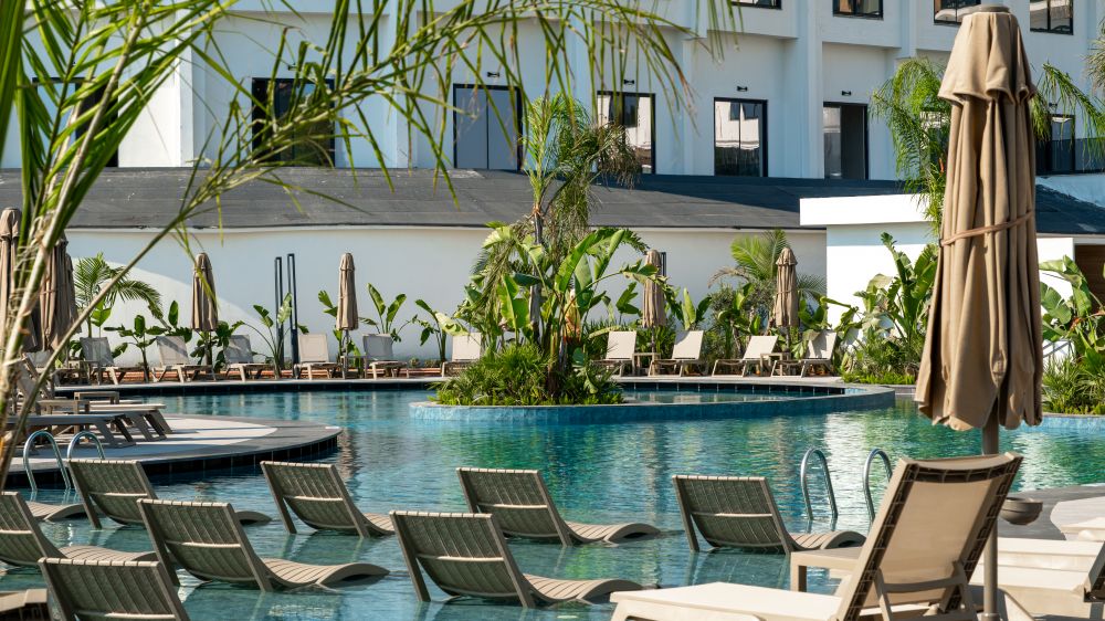 Raxeria Hotel 5*