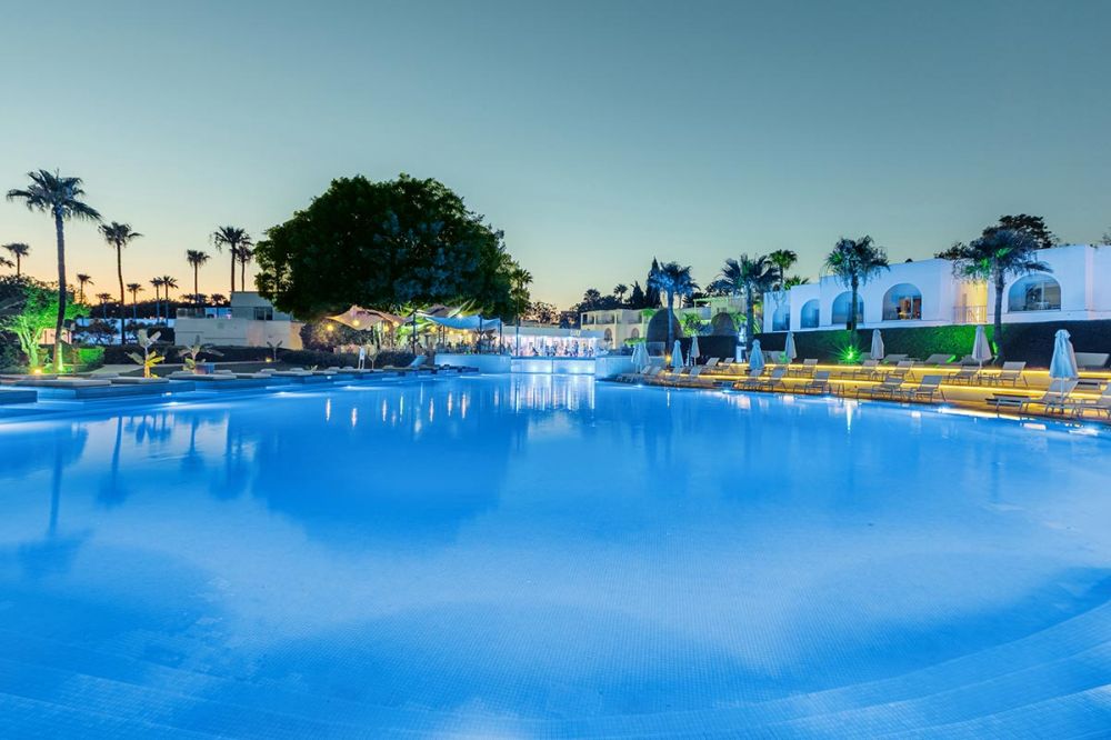 So White Beach Resort 5*