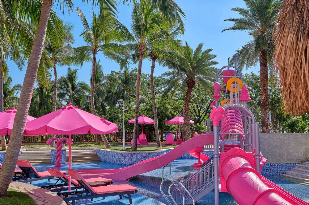 DoubleTree by Hilton Sanya Bay 3*