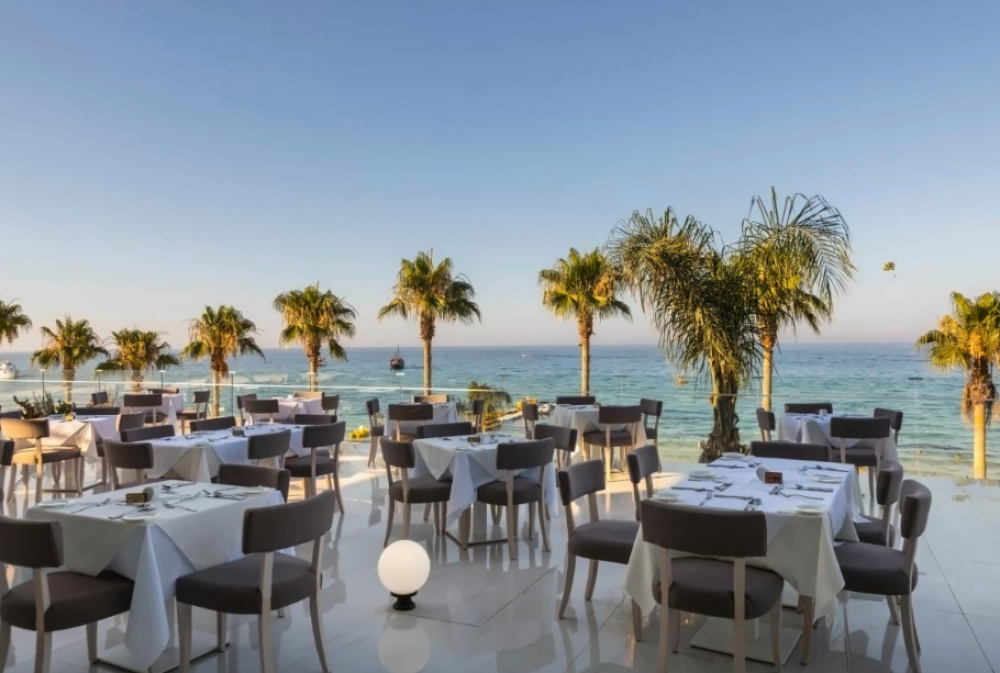Constantinos the Great Beach Hotel 5*
