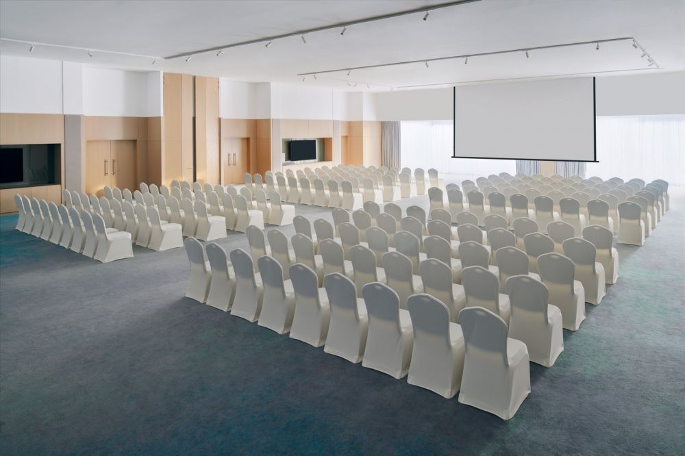 Movenpick Resort Al Marjan Island 5*