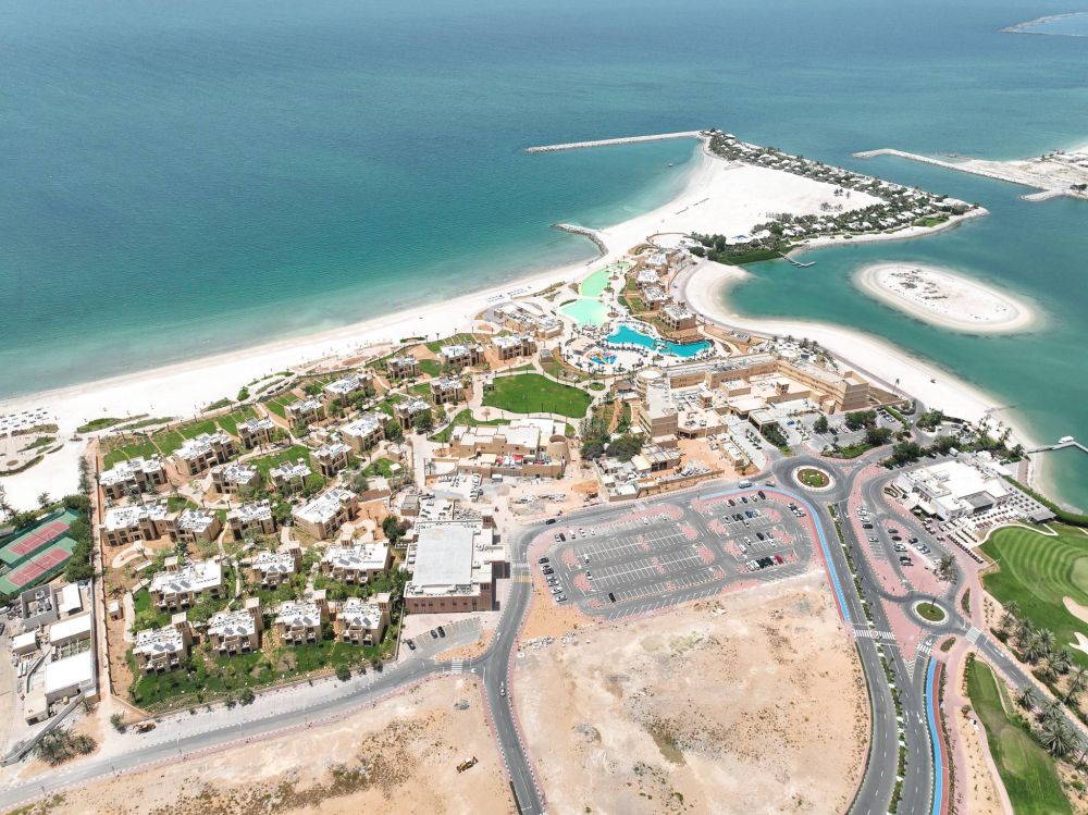 Sofitel Al Hamra Beach Resort 5*