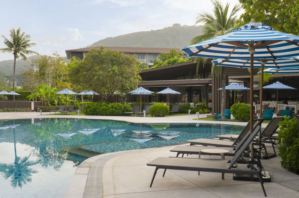 Ozo Phuket 4*