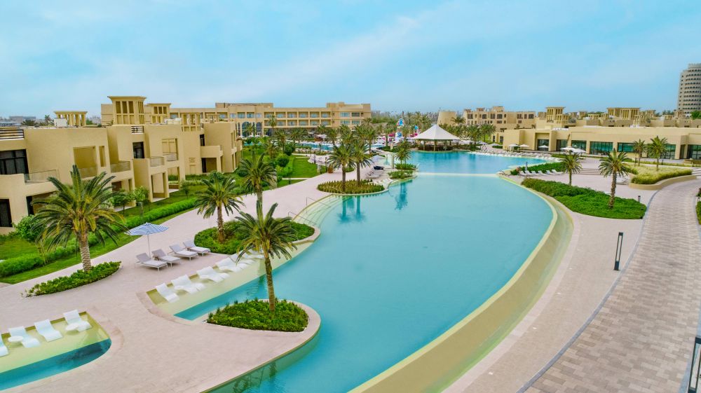 Sofitel Al Hamra Beach Resort 5*