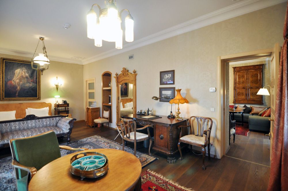 Vinotel Boutique Hotel 4*