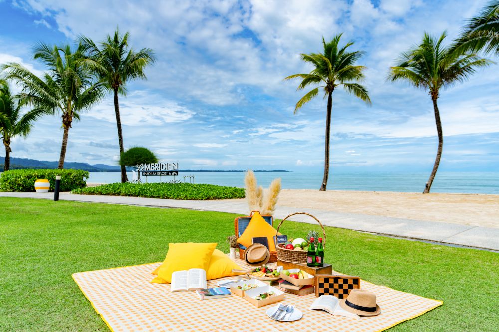 Le Meridien Khao Lak Beach 5*