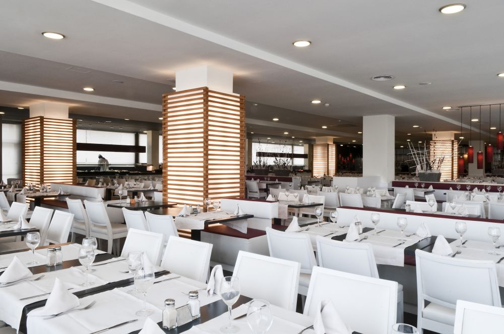Augustus Hotel 4*