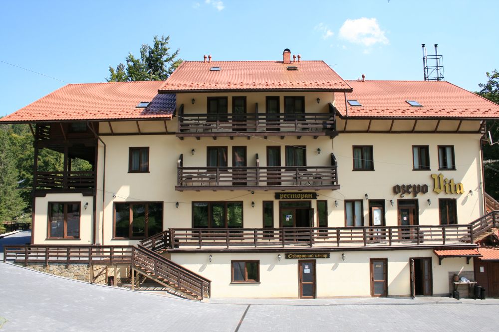 2-room Family Junior Suite (Vita Lake Hotel), Озеро Vita 