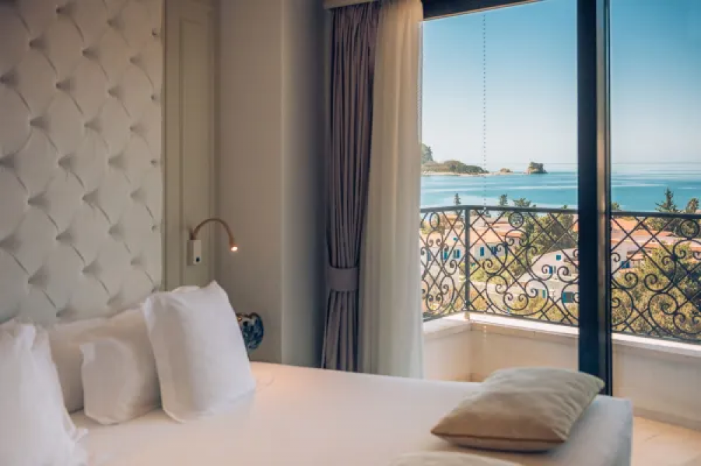 Family Suite Sea View (Rate A), Iberostar Waves Slavija 5*