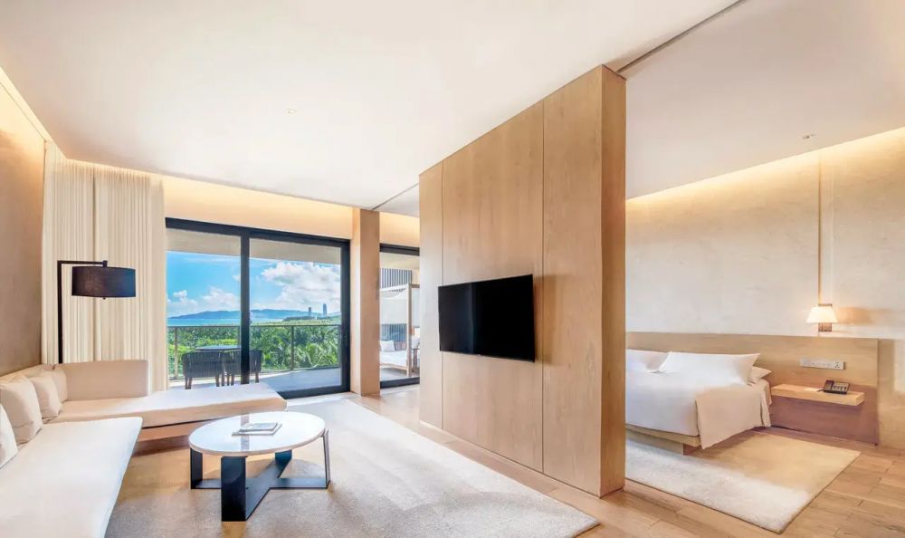 Grand View Connecting Suite, The Sanya EDITION 5*