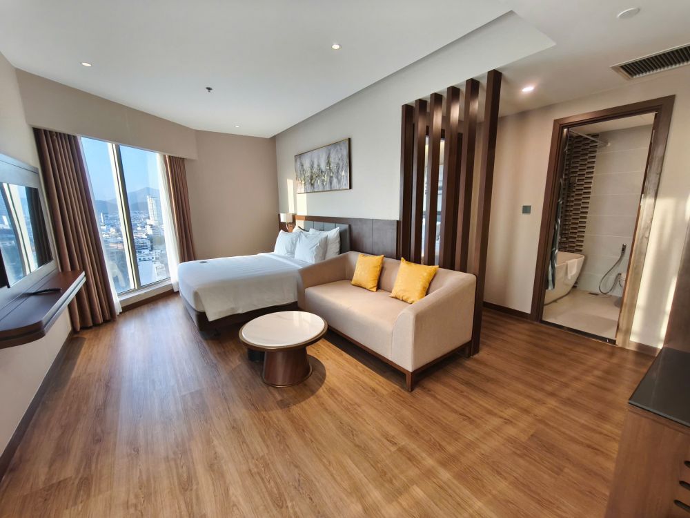 Family QDRPL, Annova Nha Trang Hotel 5*