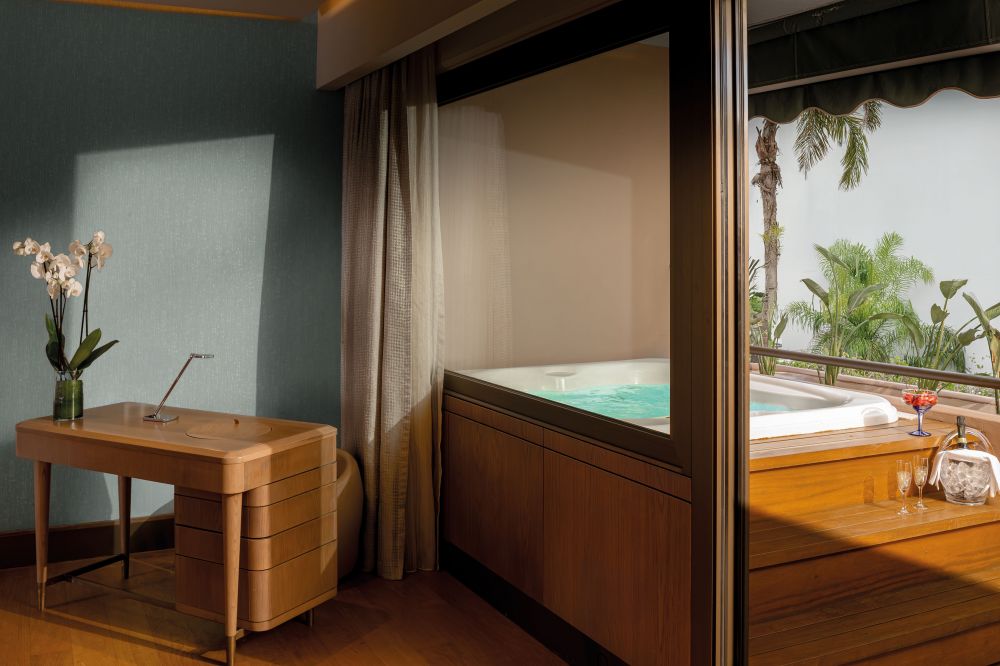 Garden Studio Upper Floor, Four Seasons Cyprus Hotel 5*