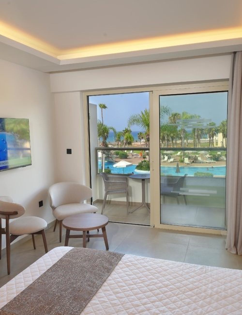 Luxury Inland View, Nelia Sea Breeze 4*