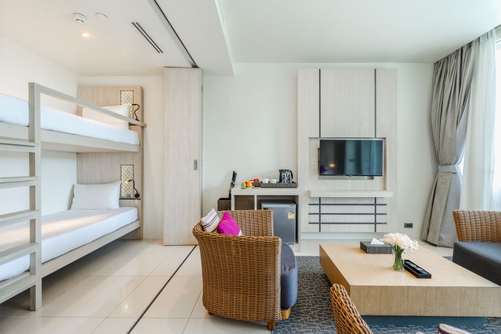 Executive 1 Bedroom Family Suite (No/with Balcony), Splash Beach Resort Maikhao Phuket 5*