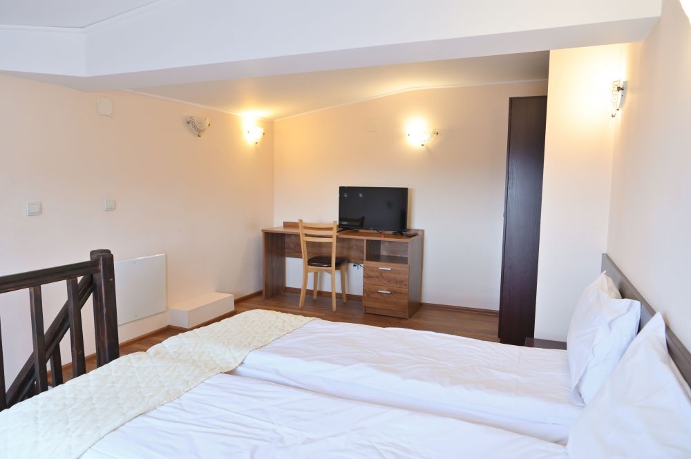2 bedroom Apart, Orbilux Hotel 3*