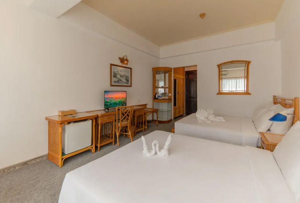 Family Room with City View, Green Hotel Nha Trang 3*