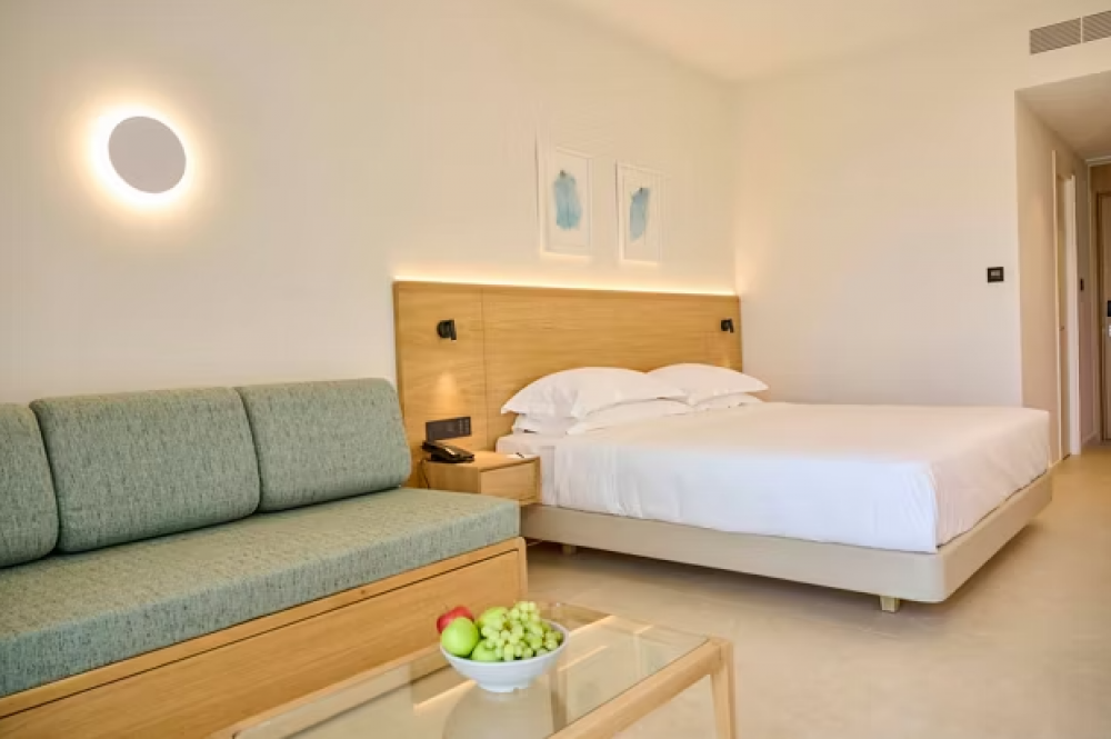 Deluxe room with Limited Sea View, Sunrise Emerald 5*