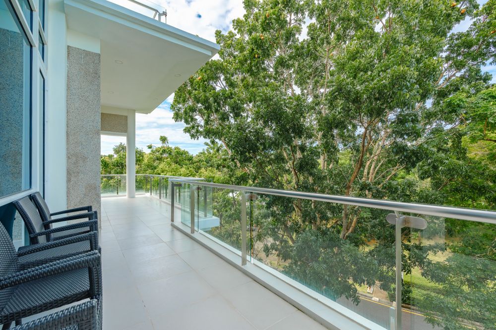 3 Bedroom Penthouse Pool Suite with Kitchen, Splash Beach Resort Maikhao Phuket 5*