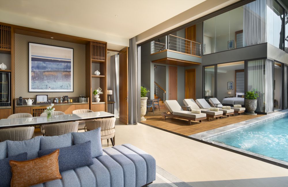 Three Bedroom Executive Sea View Villa, V Villas Phuket 5*