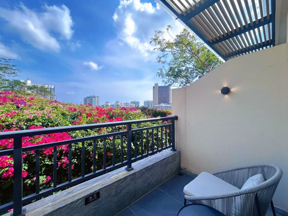 Dongrong Guest Superior Twin Room, Guest House International Hotel Sanya 4*
